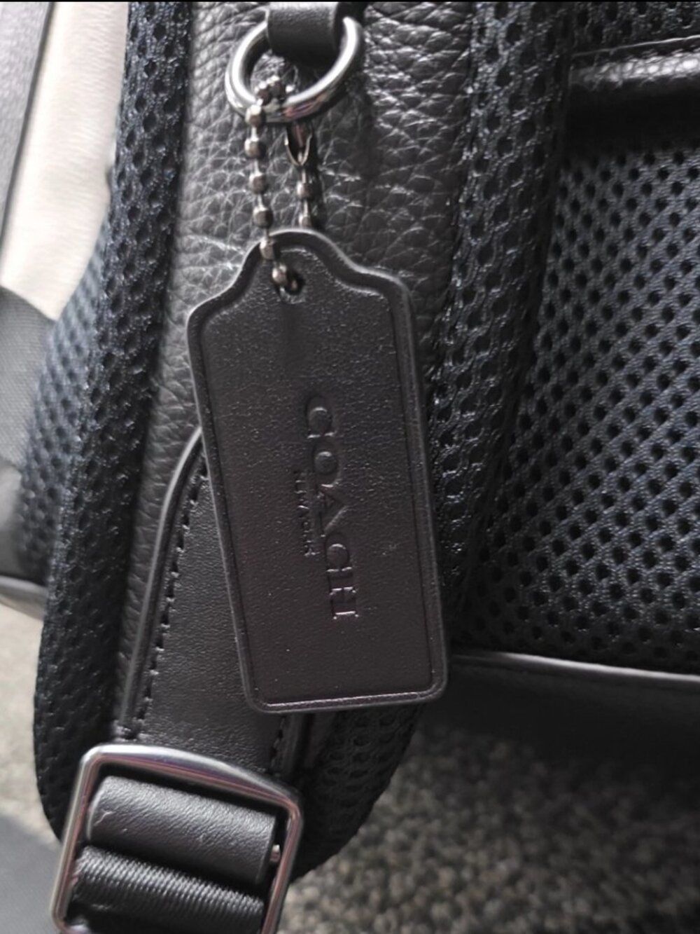 Coach Sprint Backpack Signature Leather Chalk/Black - Mint Condition - Picture 9 of 9